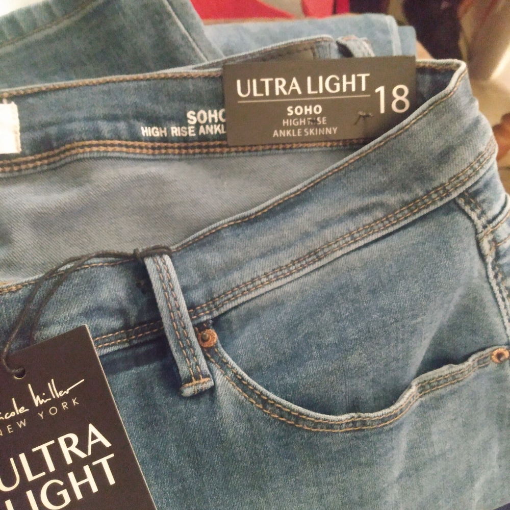Nicole Miller 18 woman jeans
